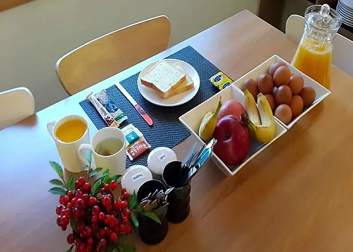 Family & Friends House